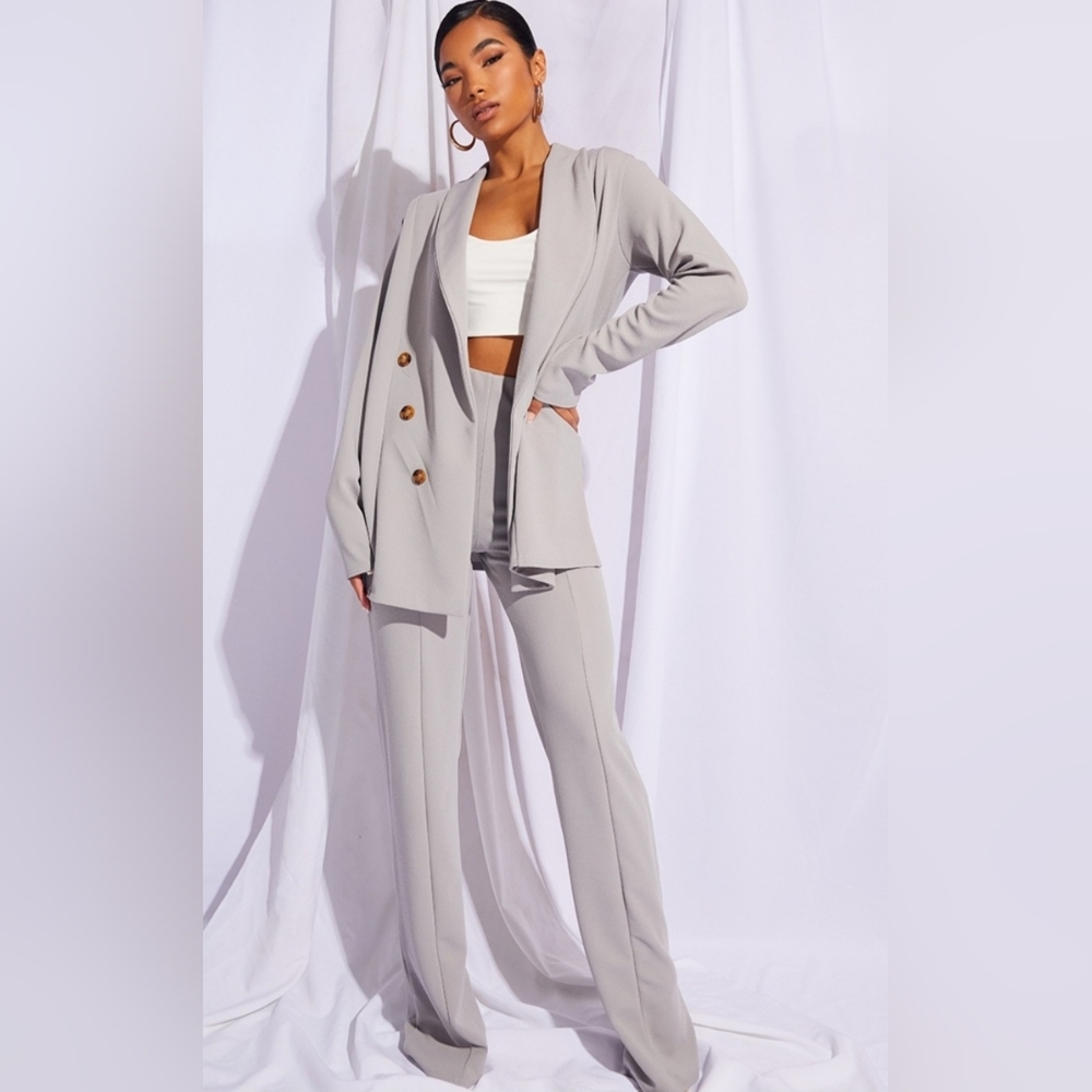 PrettyLittleThing Light Gray Women's Pantsuit